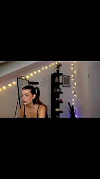 Snapshot of SophieFleur chatting on September 20, 2025, 11:33 am SophieFleur online show from September 20, 2025, 11:33 am