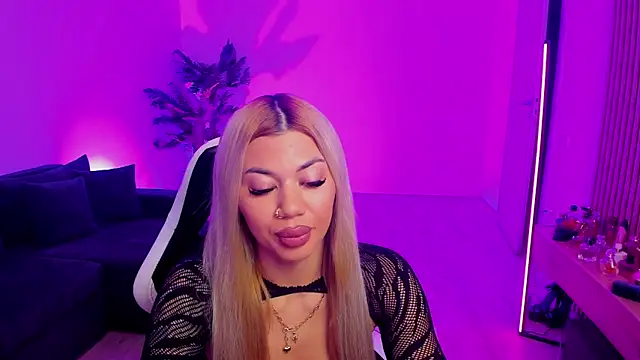 xPuka online show from March 19, 2026, 5:39 pm