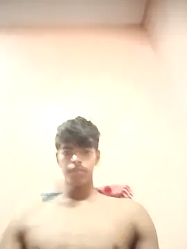 monster 33 online show from November 17, 2025, 8:09 am