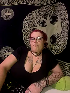 Harleesinn online show from September 21, 2025, 9:38 pm