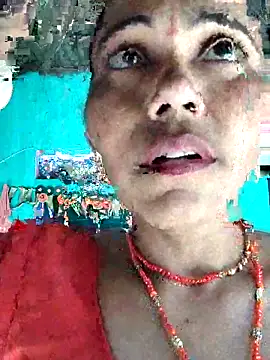 Pooja750 online show from November 8, 2025, 5:07 am