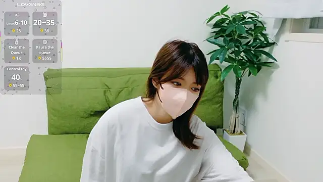 hinachuuu  D online show from September 24, 2025, 11:02 am