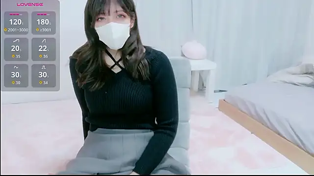 hinachuuu  D online show from November 20, 2025, 10:04 am