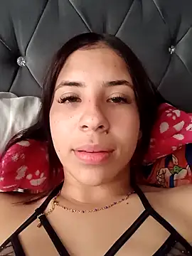 Liagni0 online show from October 29, 2025, 3:47 pm