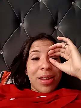 Liagni0 online show from November 7, 2025, 4:18 pm