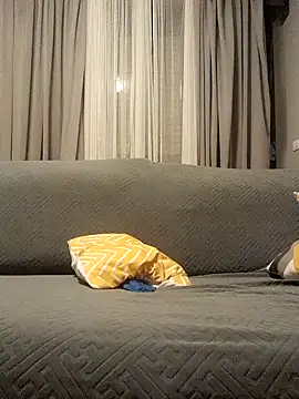 gigilola84 online show from September 14, 2025, 4:33 am