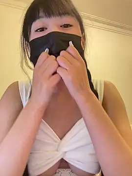 Minnie-2025 online show from March 13, 2026, 5:41 pm