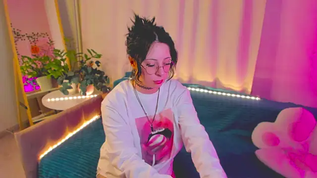 Penny Stanley online show from February 5, 2026, 2:16 am