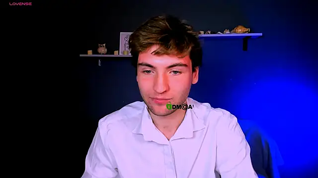 joseph bear  online show from November 4, 2025, 7:46 pm