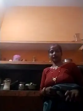 Snapshot of Miss_143 chatting on September 18, 2025, 4:14 am Miss 143 online show from September 18, 2025, 4:14 am