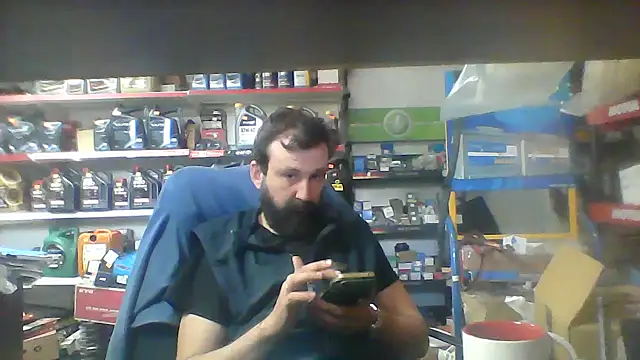 vihand22 online show from September 15, 2025, 9:20 am