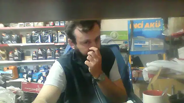 vihand22 online show from September 24, 2025, 7:23 am