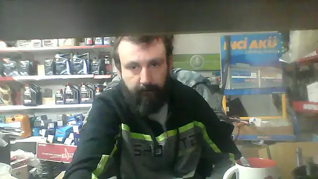 vihand22 online show from September 25, 2025, 7:23 am