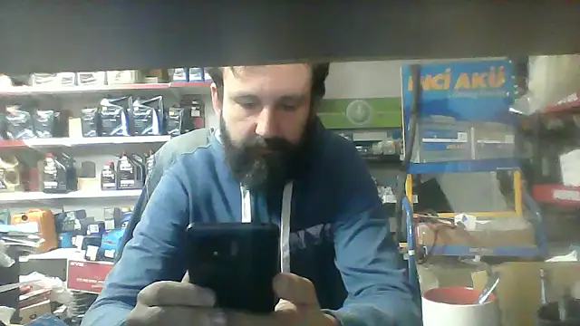 vihand22 online show from September 26, 2025, 7:34 am