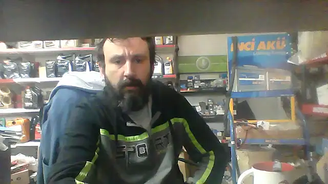 vihand22 online show from September 30, 2025, 8:52 am