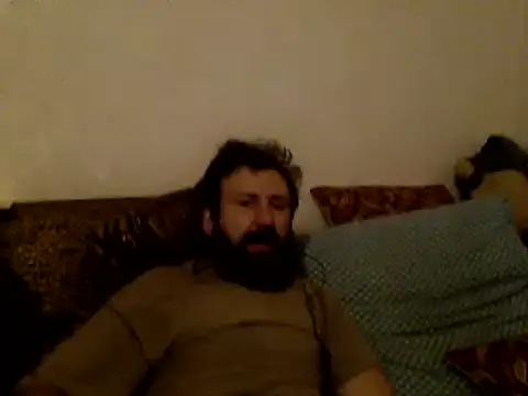 vihand22 online show from October 5, 2025, 9:56 pm