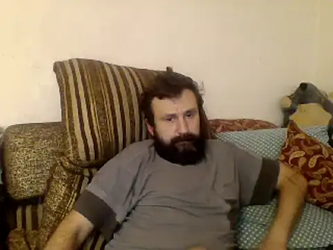 vihand22 online show from October 9, 2025, 2:15 pm