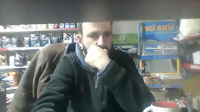 vihand22 online show from October 20, 2025, 7:31 am