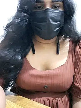 BeautyGirl sara online show from September 28, 2025, 1:38 pm