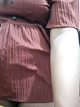 BeautyGirl sara online show from November 6, 2025, 4:46 am