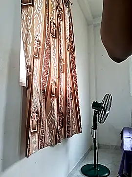 BeautyGirl sara online show from March 6, 2026, 9:28 am