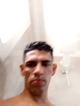 xirie98 online show from December 18, 2025, 2:34 pm