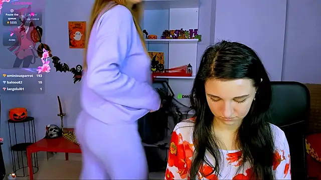 keylas moan online show from November 3, 2025, 4:41 pm