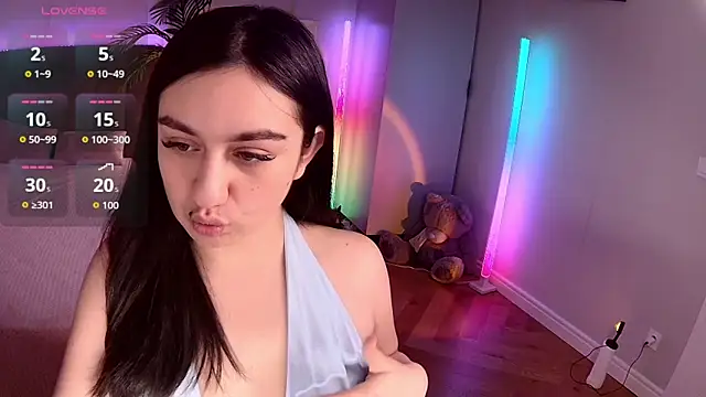 Lola Sparks online show from September 13, 2025, 6:46 am