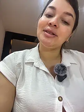 sarahreyess 11 online show from March 30, 2026, 10:38 am