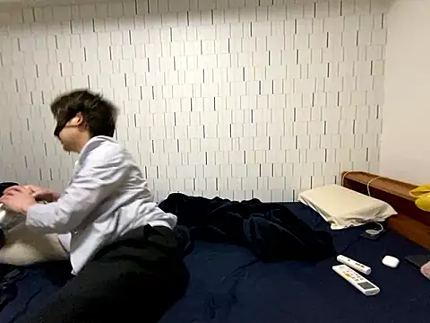 Arista 09 online show from October 15, 2025, 12:27 pm