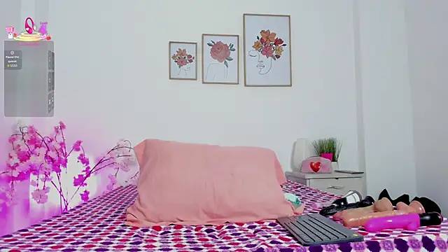 hellzel moon online show from October 9, 2025, 7:34 pm