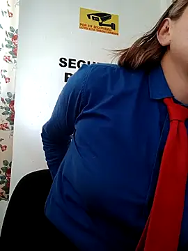 Hannah-colx online show from December 3, 2025, 5:00 pm