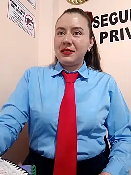 Hannah-colx online show from April 29, 2026, 1:48 pm