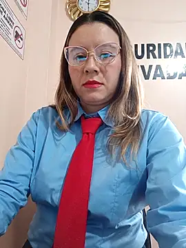 Hannah-colx online show from May 2, 2026, 5:29 pm