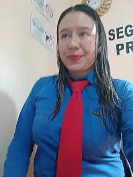 Hannah-colx online show from May 25, 2026, 2:12 pm