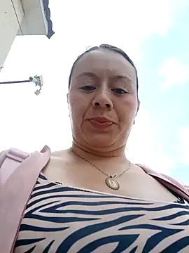 Hannah-colx online show from July 8, 2026, 3:27 pm