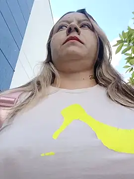 Hannah-colx online show from July 28, 2026, 3:21 pm