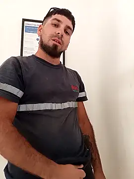 Lushakuiron1 online show from December 16, 2025, 8:36 pm