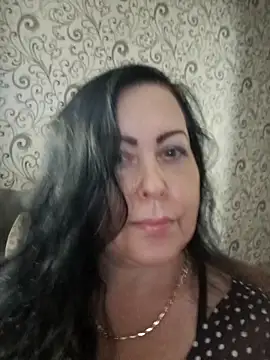 430LekaLove online show from September 14, 2025, 12:48 pm