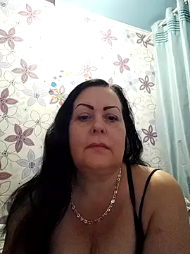 430LekaLove online show from September 20, 2025, 7:15 pm