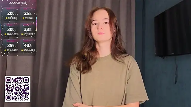 Snapshot of Mary_Smitt chatting on October 7, 2025, 5:32 pm Mary Smitt online show from October 7, 2025, 5:32 pm