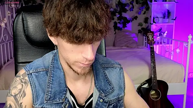 mark caron online show from November 2, 2025, 3:36 pm