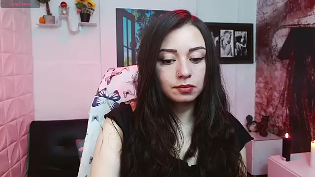 Eva Roussell online show from February 7, 2026, 2:43 pm