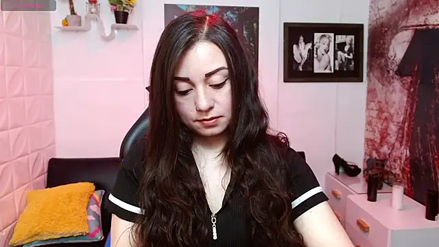 Eva Roussell online show from February 10, 2026, 2:32 pm