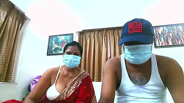 Rashikamalhotra online show from October 4, 2025, 8:45 am