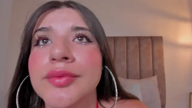 Snapshot of amber_colliiins chatting on May 23, 2026, 8:24 pm amber colliiins online show from May 23, 2026, 8:24 pm