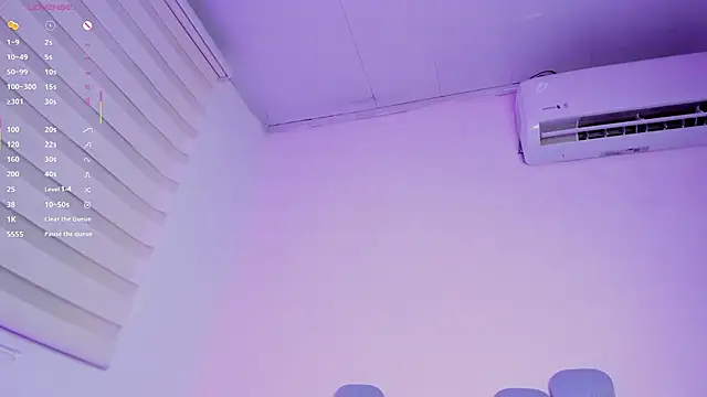 violeta olsen online show from June 8, 2026, 1:28 am