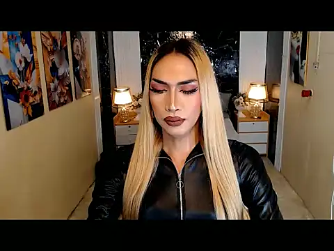 AlexaLiboria online show from November 19, 2025, 10:15 am