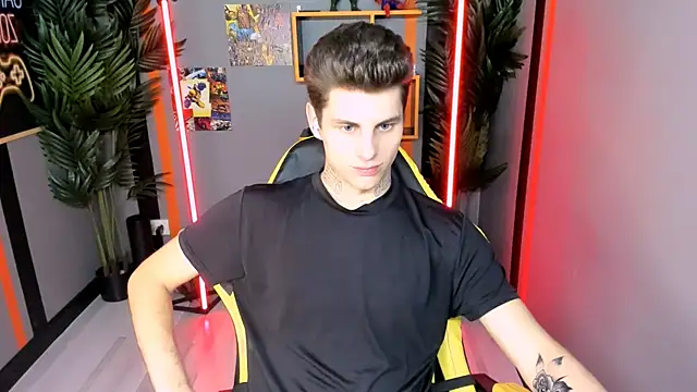 JackWolw online show from October 18, 2025, 10:10 pm