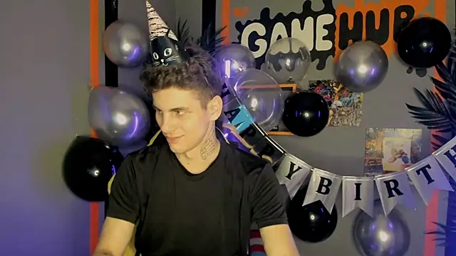 JackWolw online show from October 28, 2025, 9:13 am